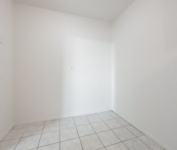 For Lease - 1385 Midland Avenue Unit# 707, Toronto, Ontario - Photo 1