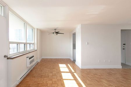 For Lease - 55 Isabella Street Unit# 1204, Toronto, Ontario - Photo 2