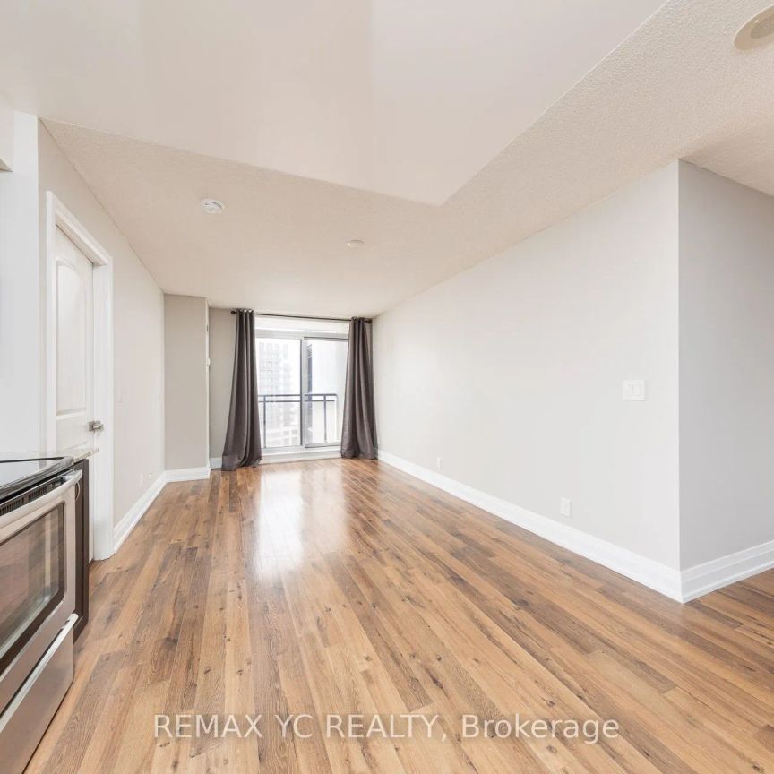 1 De Boers Drive #1001 - Photo 1