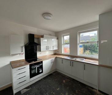 3 Bed End Terrace, Egan Road, CH43 - Photo 4