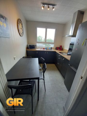 Location Maison 1 pièce 66m² RENNES 35200 - Photo 4