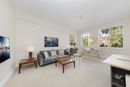 Spacious & Light-Filled 1-Bedroom Apartment - Offered Furnished - Photo 2