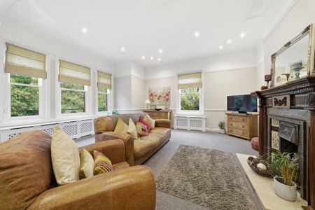 3 bedroom apartment to rent - Photo 3