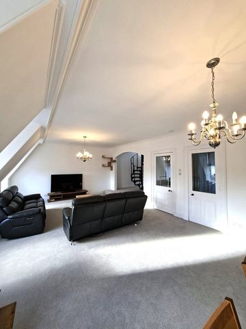 TFF, 5 Queens Gardens, AB15 4YD, Aberdeen - Photo 4