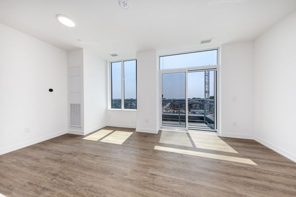 For Lease - 2501 Saw Whet Boulevard Unit# 611, Oakville, Ontario - Photo 1