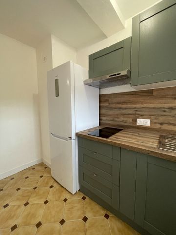 Location Appartement 1 pièce 30m² - Photo 4