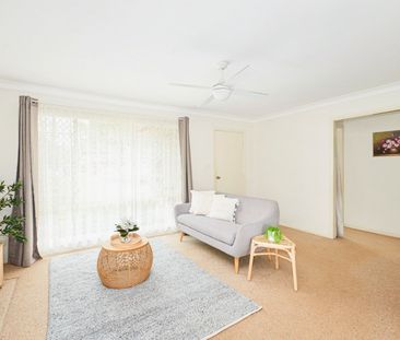 Cute & Cozy Home in Greenmeadows - Photo 3