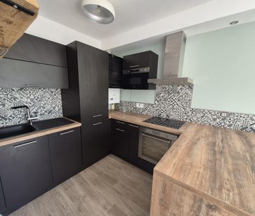 Location Appartement 2 pièces 46m² LILLE 59000 - Photo 5