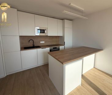 Prenájom 2 izbový byt Centrum Nové Zámky - Photo 5