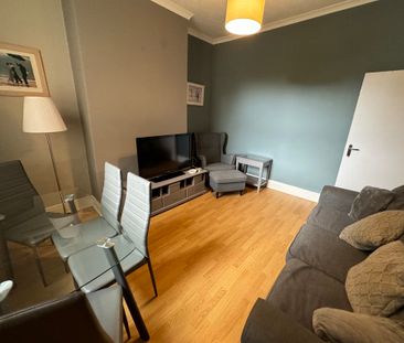 Heworth Road, Heworth - P10424 - Photo 1