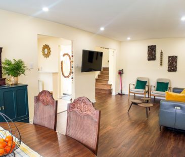 For Lease - 3072 Autumn Hill Crescent, Burlington, Ontario - Photo 1