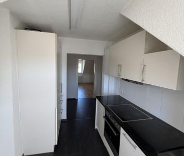 Tolle Stadtwohnung an zentraler Lage - Photo 2