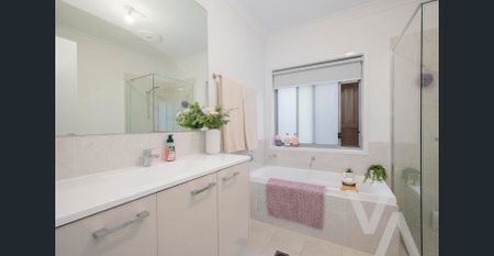 Your Next Move. - Photo 4