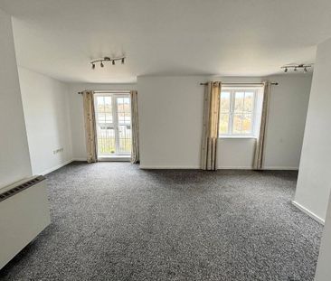 2 bedroom flat to rent - Photo 2