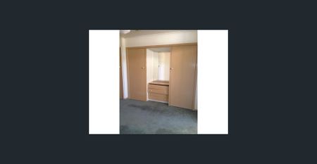 Spacious one bedroom unit - Photo 5