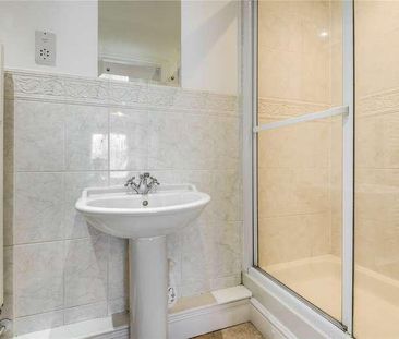 Marston Gate, Winchester, Hampshire, SO23 - Photo 6