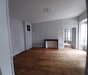 Location Appartement 5 pièces 139m² AURILLAC 15000 - Photo 5
