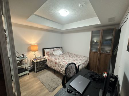 For Lease - 20 Meadowglen Place Unit# 325, Toronto, Ontario - Photo 3