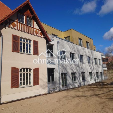 Toll geschnittene 4-Raum-Wohnung - Terrasse - Aufzug - Vollholzparkett - 2 Marmorbäder - Photo 3