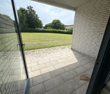 Velindrettet 2-værelses lejlighed med terrasse - Photo 2