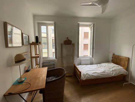 Location Appartement 3 pièces 49m² LA CIOTAT 13600 - Photo 3