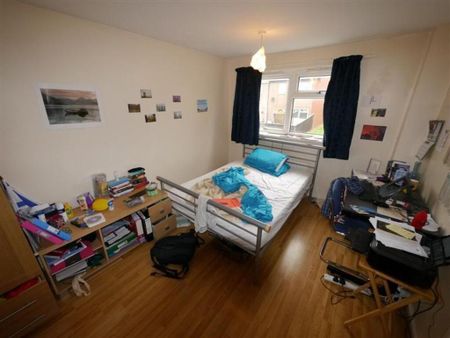 3 bedroom house to rent - Photo 3