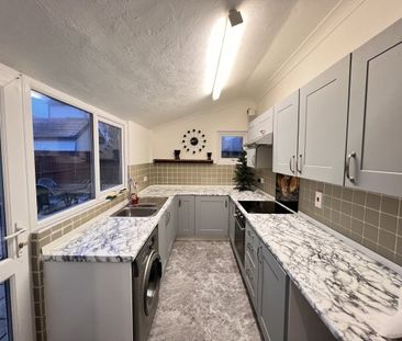 Ockley Road, Bognor Regis 5 bedroom terraced house to rent - Photo 4