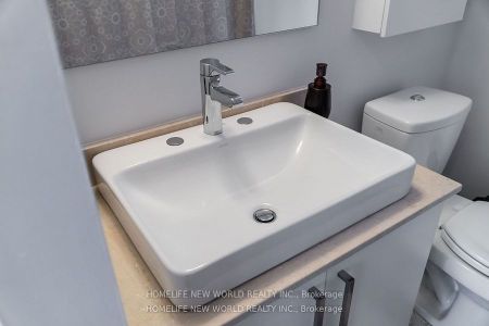 For Lease - 12 York Street Unit# 3402, Toronto, Ontario - Photo 3