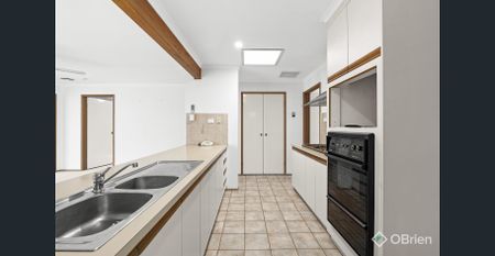 Spacious Family Home in Berwick - 3 Bedrooms, 2 Bathrooms - Photo 2