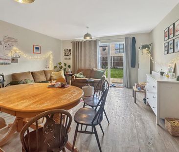 4 bedroom terraced house to rent - Photo 1