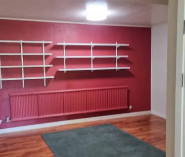 Cosy Two-Bedroom Granny Flat – Power Included - Photo 5