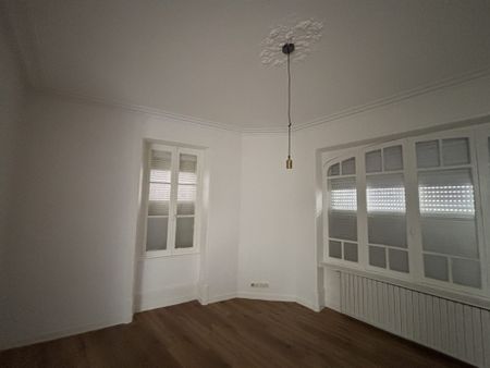 Location Maison 5 pièces 137m² LES SABLES D OLONNE 85100 - Photo 5