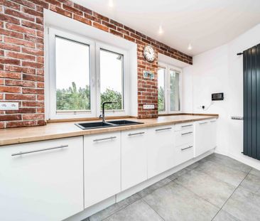 Nowocześnie urządzony dom na Strzeszynie - Фото 5