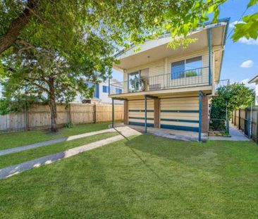 214 Victoria Avenue, Margate QLD 4019 - House For Rent | Domain - Photo 2