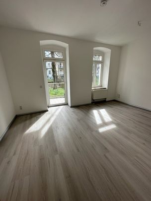 ** Erdgeschosswohnung mit Balkon am Kaßberg ist frei geworden! ** - Foto 1