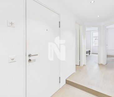 Lichtdurchflutete, möblierte 3.5-Zimmer-Wohnung mit grossem Balkon ... - Photo 4