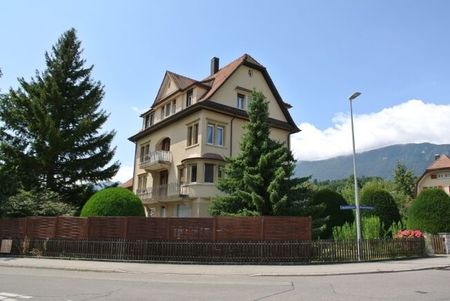 Super 4-room apartment with large terrace and balcony - Photo 4