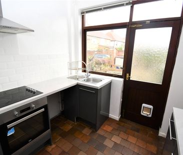 Eastham Village Road, CH62 0BL - Photo 6