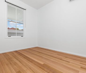 Thinking of selling? Contact our agent - Photo 2