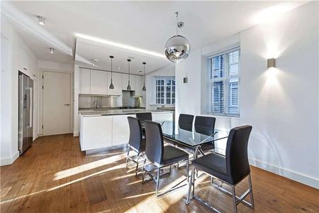 A stylish and contemporary 3 bed apartment in the heart of Marylebone. - Photo 4