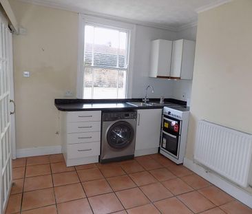 2 bedroom cottage to rent - Photo 3