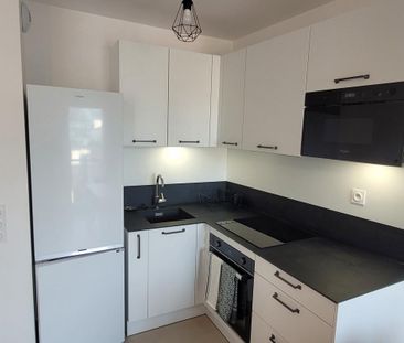 Location Appartement 2 pièces Meublé 46m² ISSY LES MOULINEAUX 92130 - Photo 5