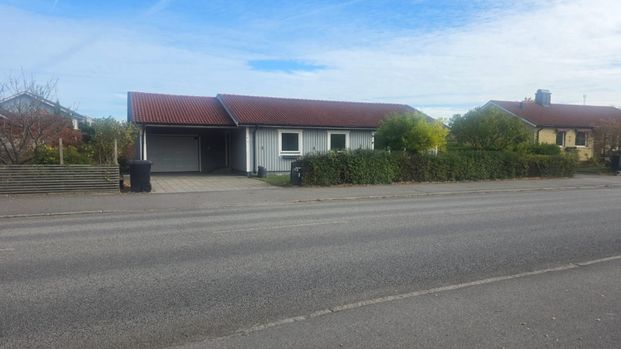 Hässleholm - 5rok - tillsv - 11.500kr/mån - Photo 1