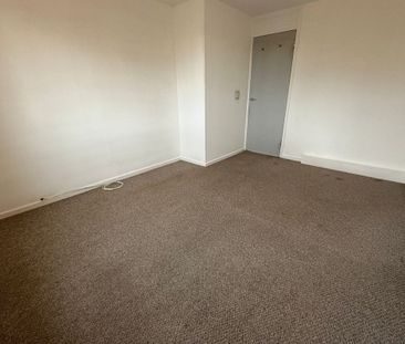 Bittern Close - Photo 5