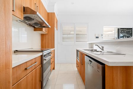 4 Barnes Avenue, Earlwood NSW 2206 - House For Rent | Domain - Photo 4