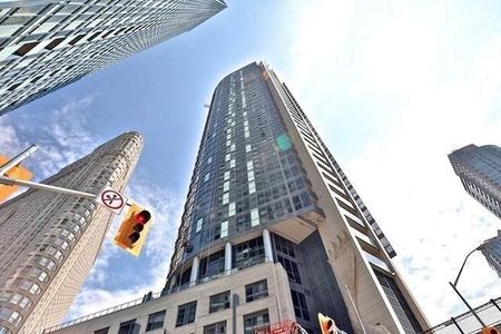 For Lease - 1 The Esplanade N/A Unit# 2004, Toronto, Ontario - Photo 2