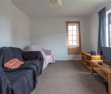 Lower House Crescent, - Photo 5