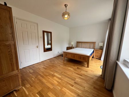 4 bedroom terraced house to rent - Photo 3