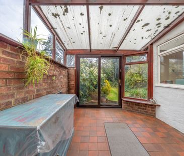 Highlands Road, Barnet, EN5 - Photo 1