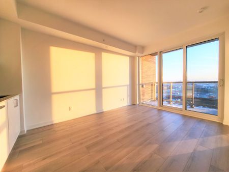 For Lease - 1787 St Clair Avenue Unit# 807, Toronto, Ontario - Photo 2